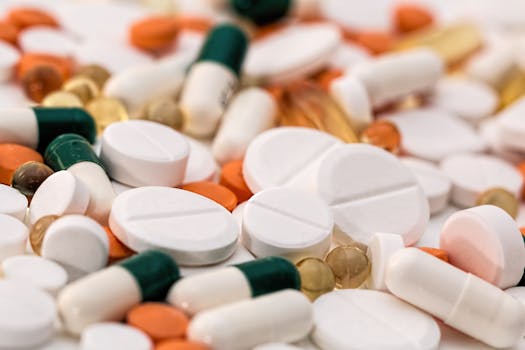 Unlocking Savings: Pros and Cons of Buying Generic Drugs Online