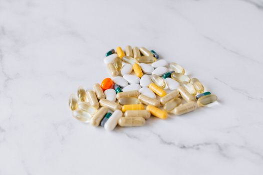 Guide to Finding Drug Alternatives on Online Pharmacies